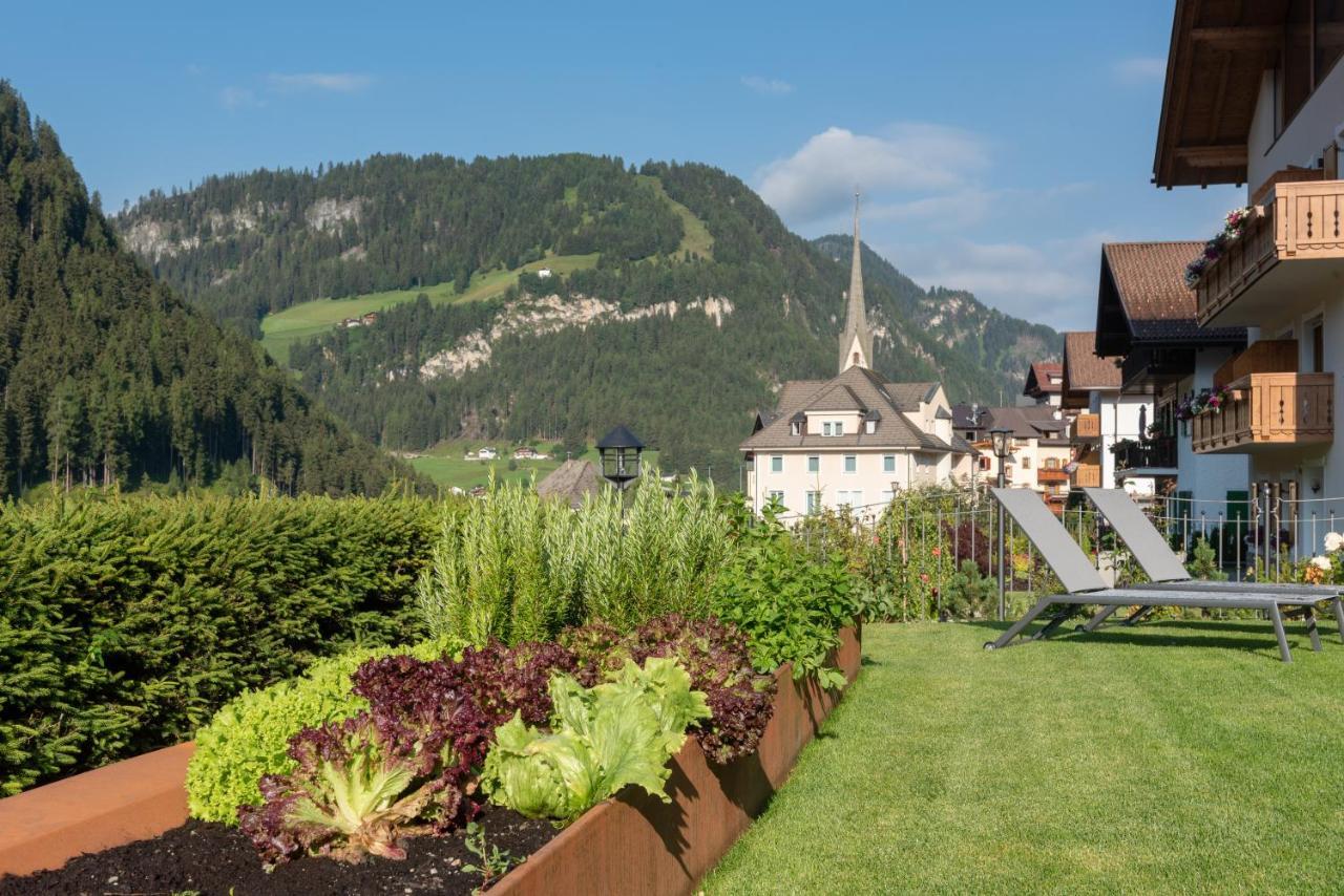 Hotel Vernel Santa Cristina Val Gardena المظهر الخارجي الصورة
