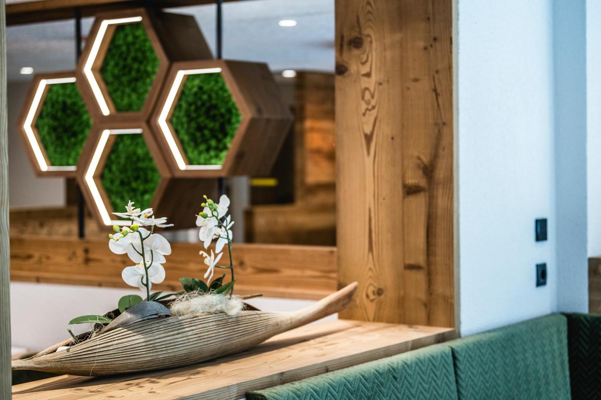 Hotel Vernel Santa Cristina Val Gardena المظهر الخارجي الصورة